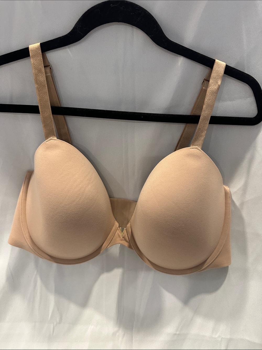 Victoria’s Secret Nude T-Shirt Bra - Smooth Support